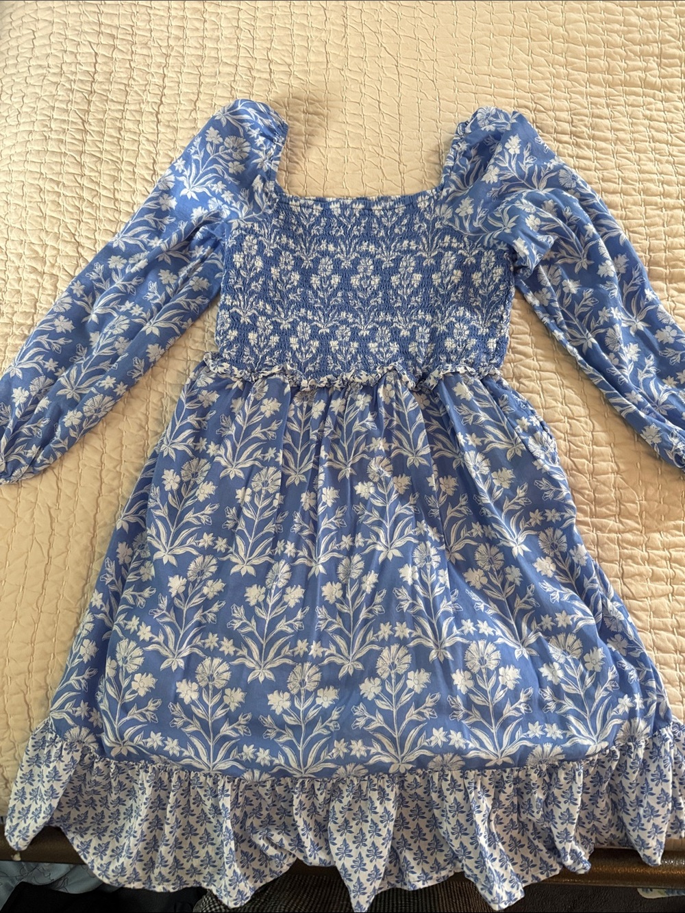 Vineyard Vines Blue and White Floral Smocked Dress